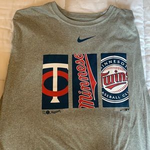 XL Nike Dri-Fit Minnesota Twins T-shirt